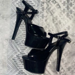 Pleaser Heels Brand New